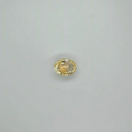 Yellow Sapphire (Pukhraj) 6.39 Ct